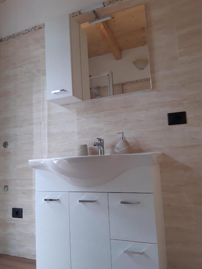 Casa Ylenia Villa Borzonasca ภายนอก รูปภาพ